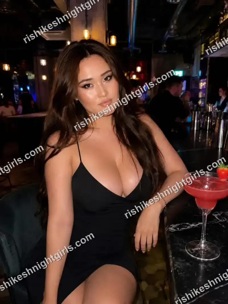 Aisha - VIP Independent Escort in Dehradun Road