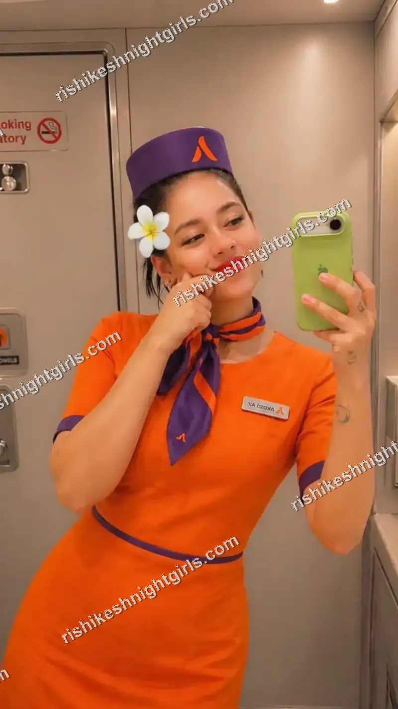 Simran - Discreet Outcall Escort Simran