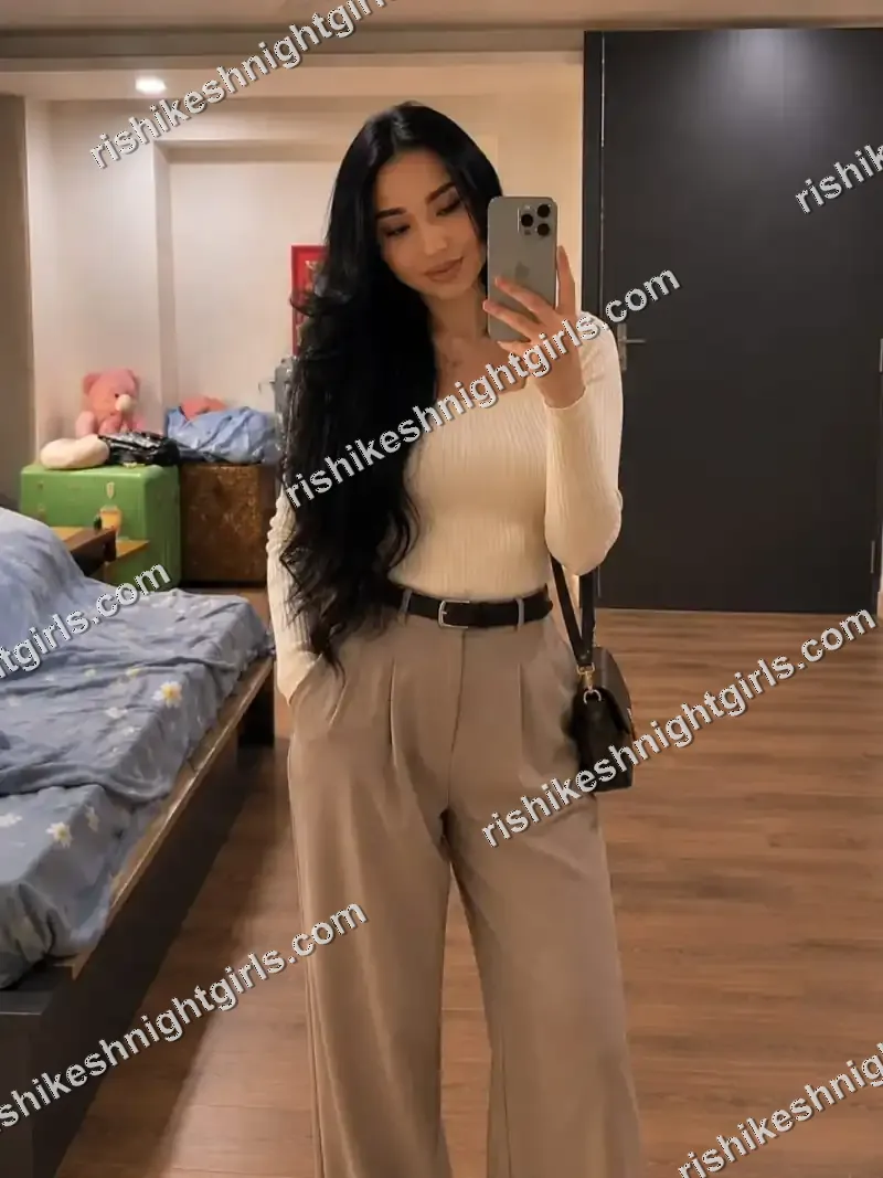 Roshni - Premium Girlfriend Experience (GFE) in Rishikesh